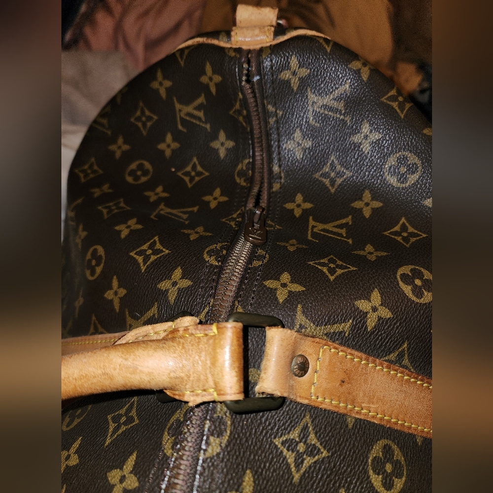 Authentic Louis Vuitton Keepall 55 Bandouliere - Picture 8 of 14